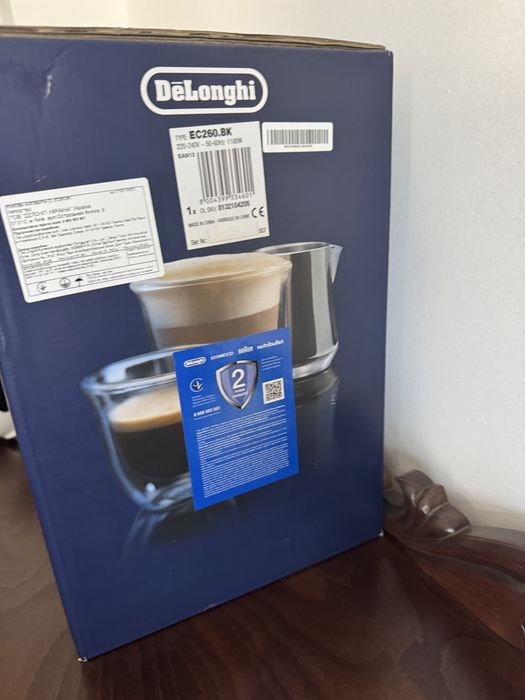 Кавомашина DeLonghi