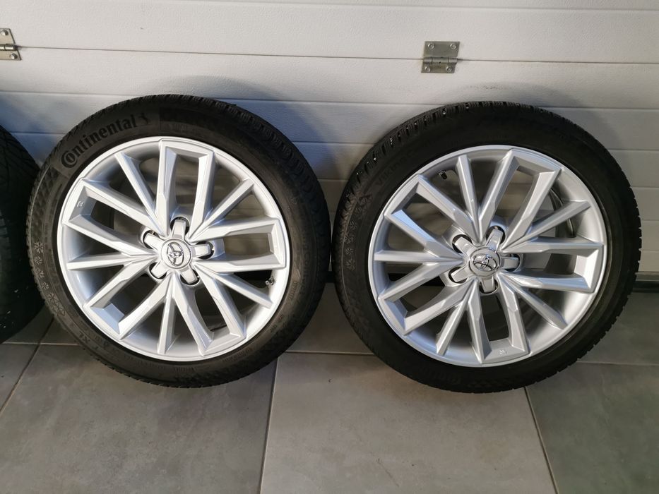 Koła zimowe 17 toyota Corolla auris 5x114 225/45/17 CONTINENTAL