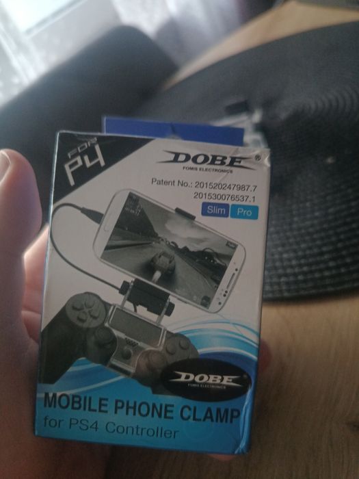 Dobe mobile Phone PS4 uchwyt na telefon do pada PS4 Stan Bdb