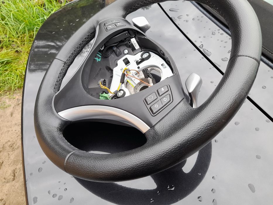 Bmw e87 e82 e90 e92 e84 kierownica skóra łopatki stan idealny
