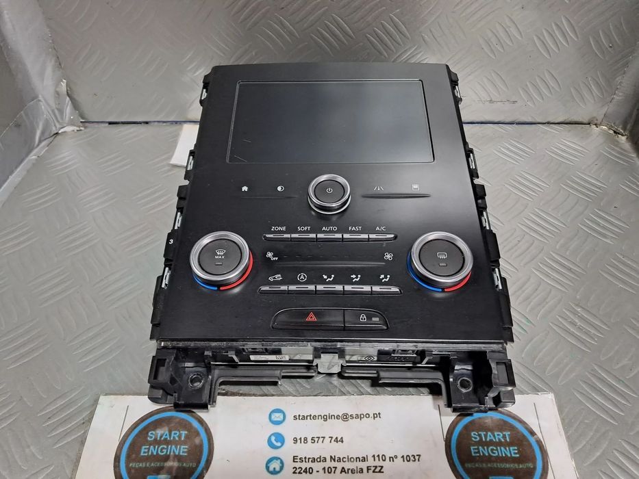 Radio Renault Megane IV 4 Visor