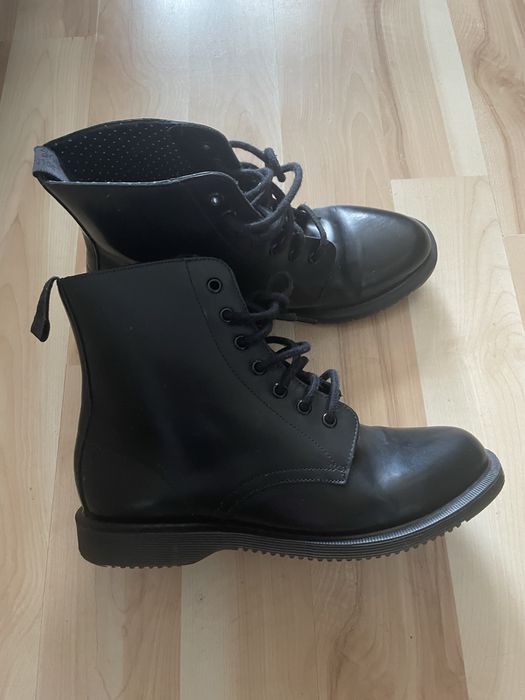 Dr martens dbury mono black 41