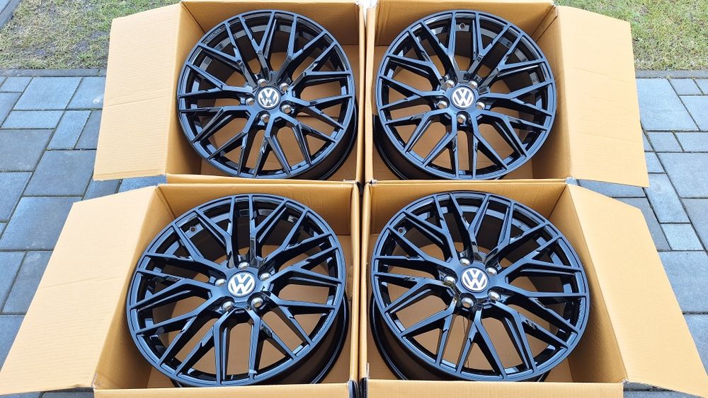 Nowe Alufelgi 5x112 R17 Vw Golf VI VII Caddy Passat Skoda Audi A3 A4