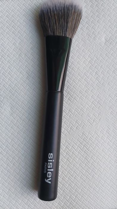 Sisley кисть для румян