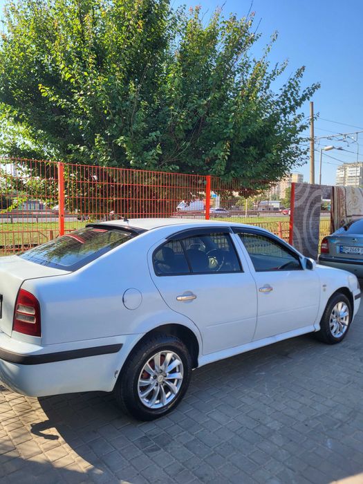 Шкода тур  2003р.
