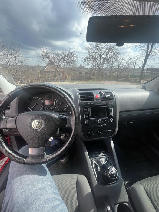 Продам Golf 5 1.4 mpi