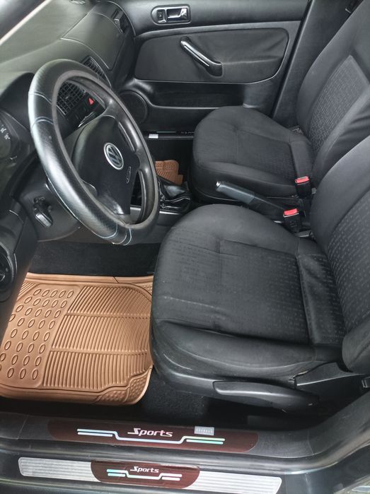 GOLF 2001 super estimado