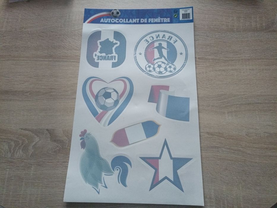 Zestaw naklejek na okno z motywem Francji