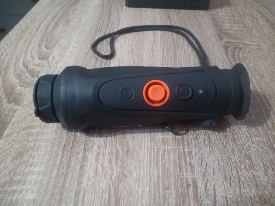 Продаю тепловізор Cyclops 335pra