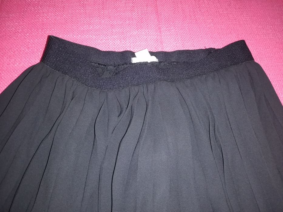 Saia preta da H&M