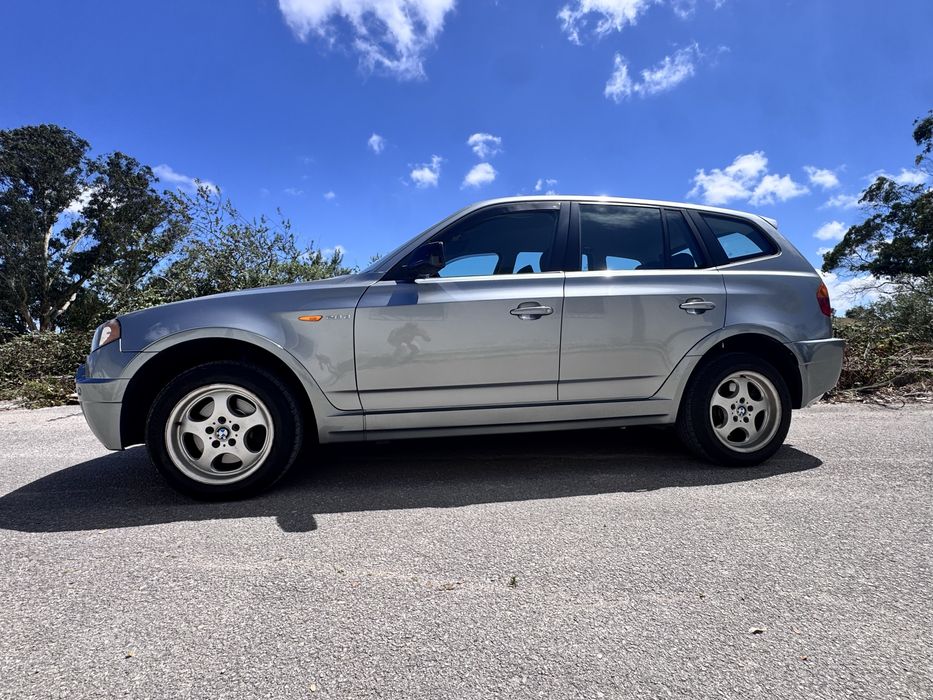 BMW X3 2.0d de 2006 otimo estado  geral nacional