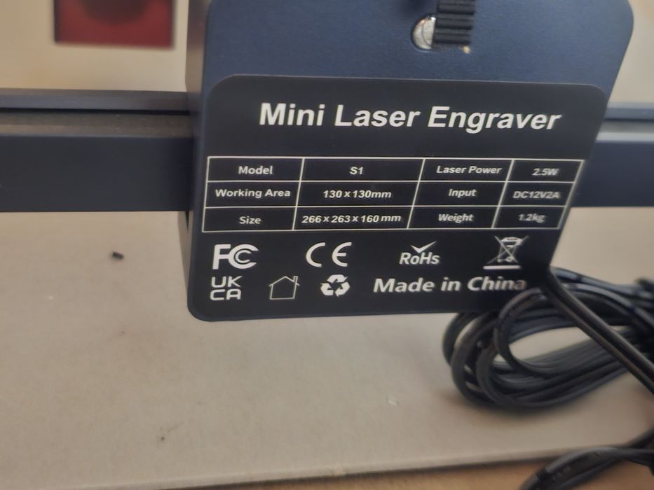 Gravador a Laser ACMER S1

Vem com placas de MDF e