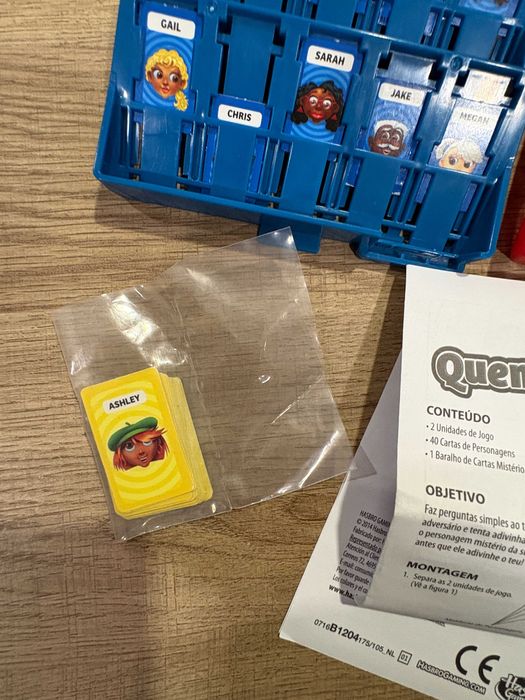 Quem é Quem jogo tabuleiro Versão Grab & Go