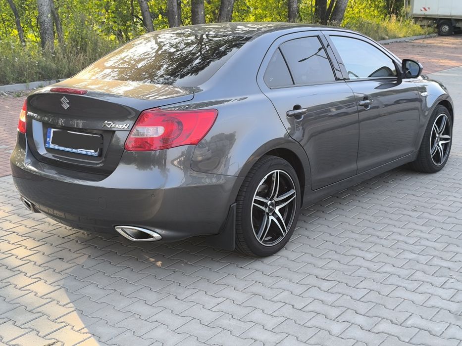 Suzuki Kizashi 2.4