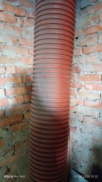 Дренажна труба з полікарбонату