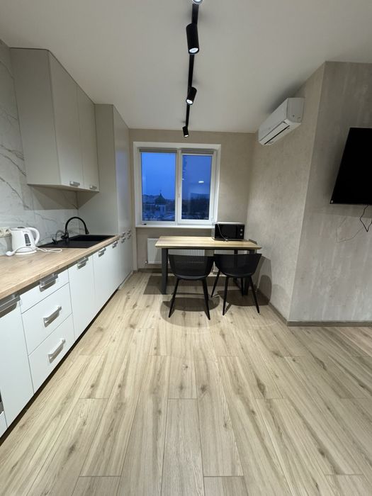 Люксова квартира в новому будинку ЖК «Ковалівський»