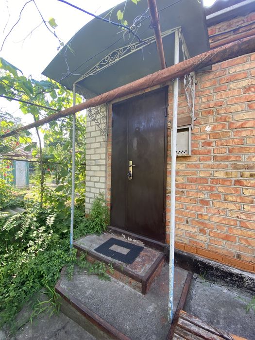 Продам 2-х кім, квартиру по вул. Лісна