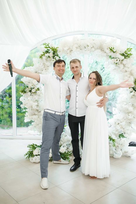 Ведущий - певец, на свадьбу, юбилей, корпоратив, Новый Год! - Ведучі ...