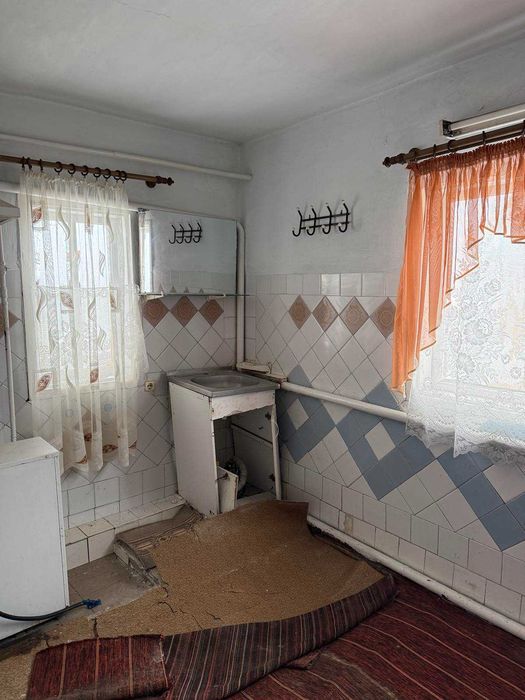 Продаж будинку по вул. Волошина, р-н. Дубове