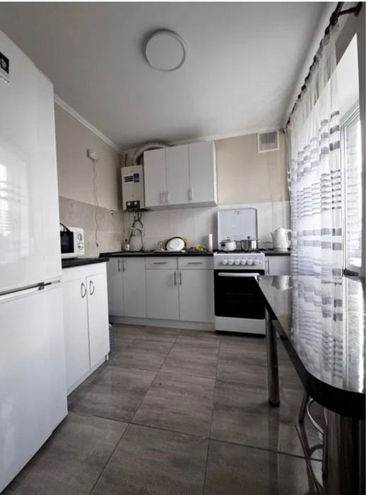 Оренда 1к .квартири після ремонту ,в Центрі міста !