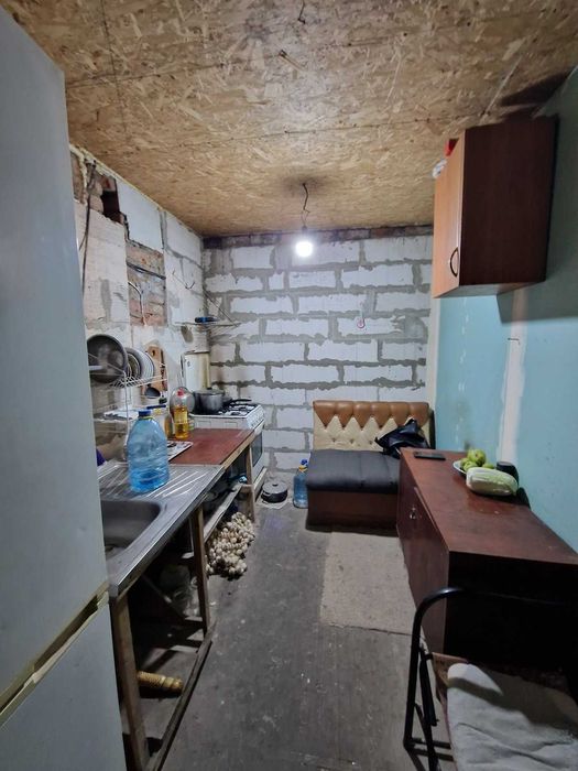 Земельна ділянка у селі Льотниче