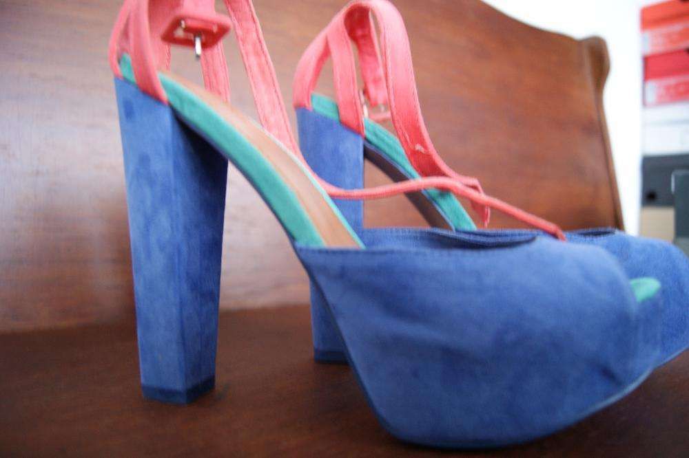 Śliczne buciki Firmy Bershka