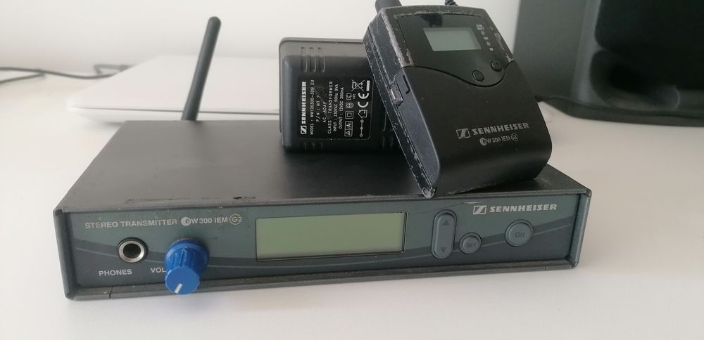 Sennheiser 300 IEM
