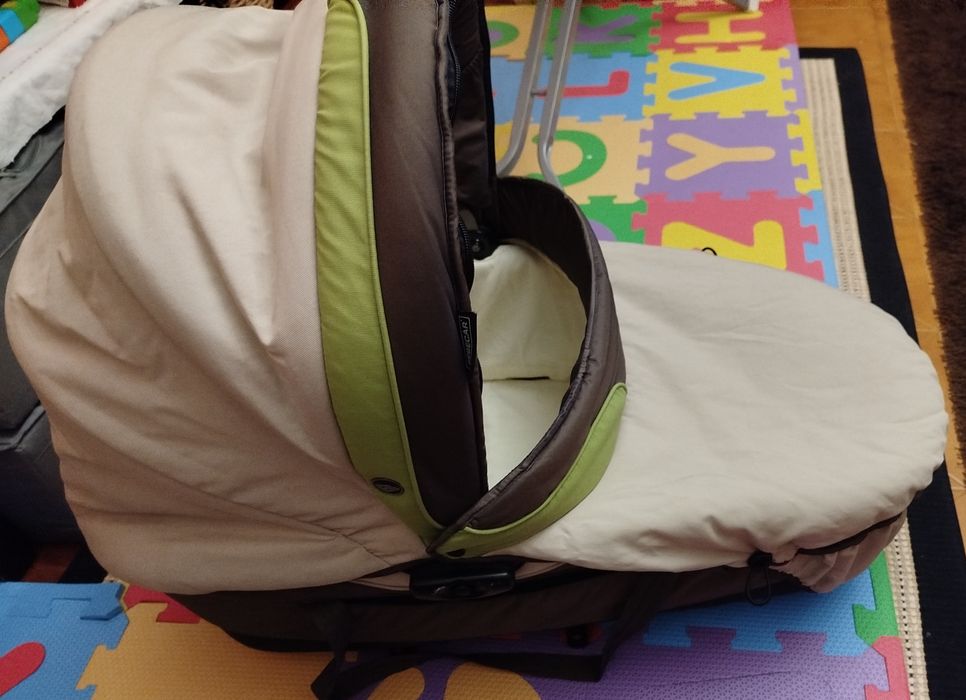 Bébécar Vogue Carrinho e Alcofa