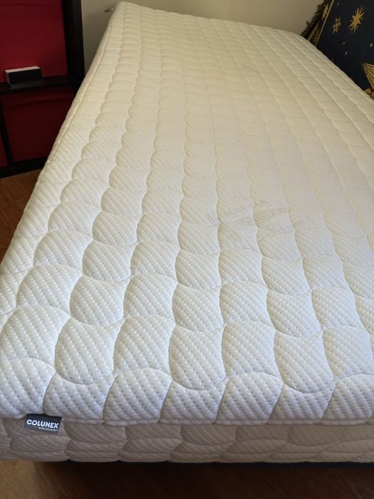 Vendo Colchao Colunex , medida 1.00x2.00