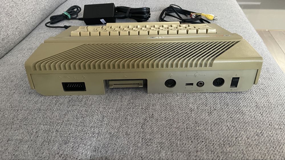 Komputer Atari 65 XE caly zestaw