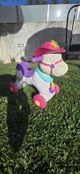 Cavalinho para criança - com rodas + baloiço