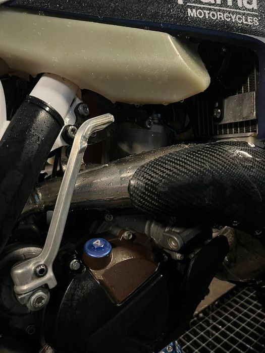 Husqvarna te 250 (troco por jipe)