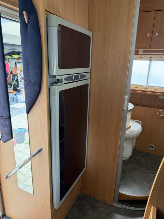 Autocaravana Ford Genesis 2.2 tdci 2012 Impecavel…ACEITO TROCA….