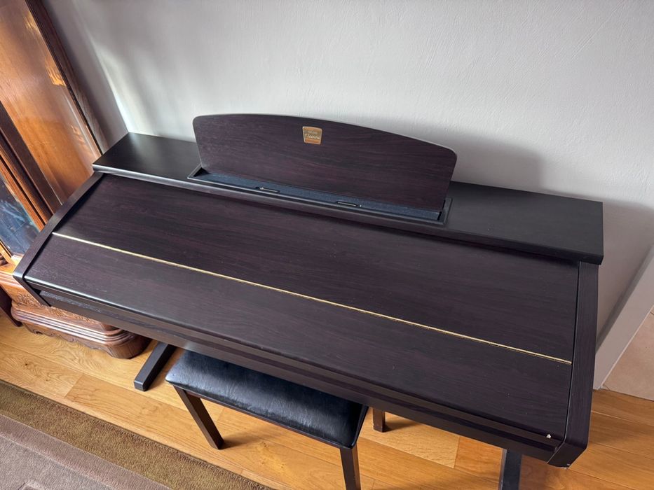 Pianino elektroniczne Yamaha Clavinova CVP-403