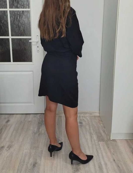 Czarna sukienka M, Es-espiri