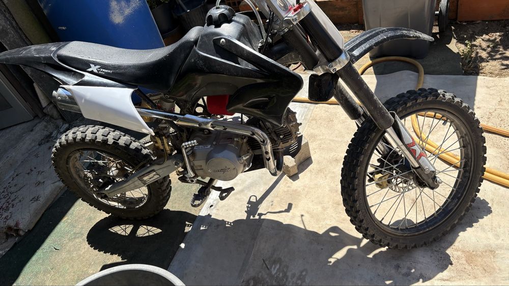 Vendo ou troco por algo do meu agrado