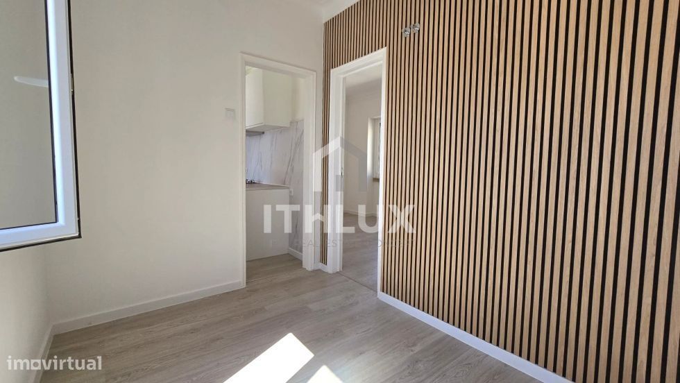 Apartamento T2 com 2 WC -Remodelado com vista rio na Graça