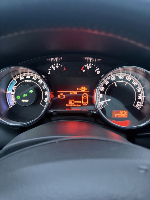 Peugeot 3008 2.0 HDI hybryda 4l/100 EXCLUSIVE Skóra Panorama zamiana