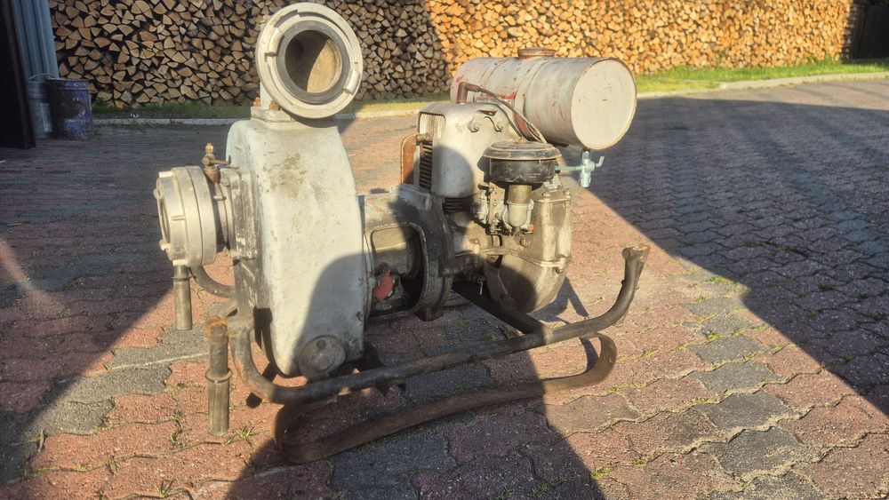 Motopompa M10/1,5 - 100MS - 2szt + węże
Motopompa M10/1,5