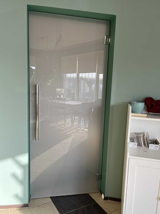 Drzwi szklane hartowane obustronne