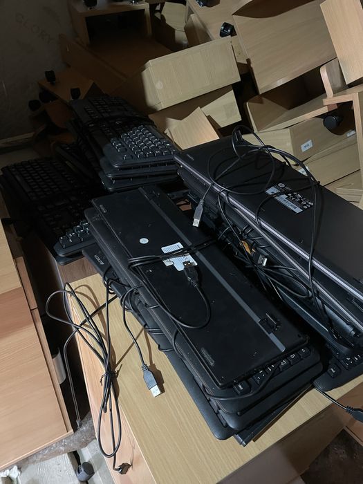 Клавиатура распродажа 50 грн если все