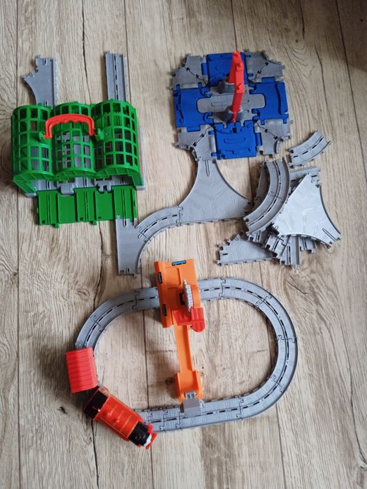 Tomek i przyjaciele Adventures Fisher Price tory pociąg ciuchcia wagon