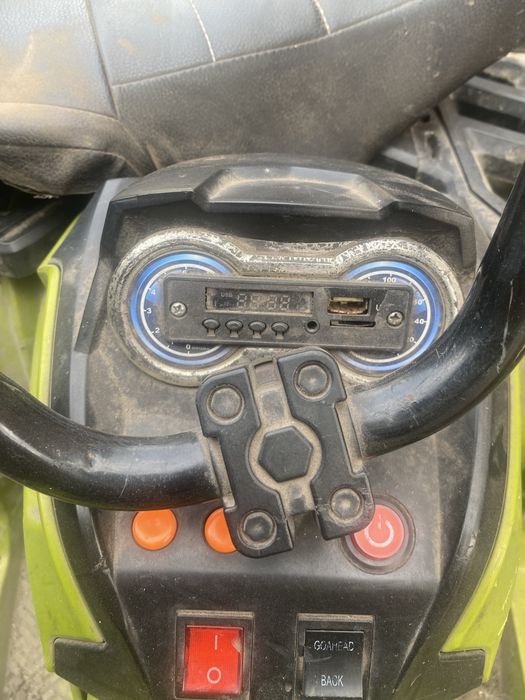 Продам квадроцикл электро Нужен Ремонт!!