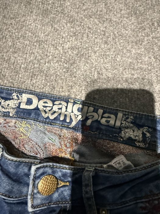 Jeansy Desigual roz 26