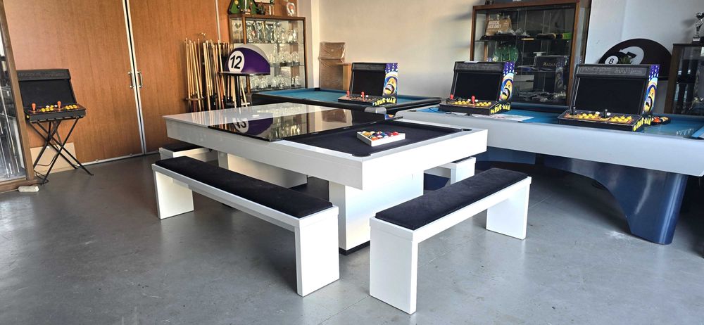 Bilhar Snooker + Mesa de Jantar c/ bancos incluídos