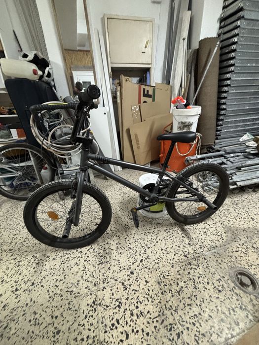 Bicicleta bmx como nova