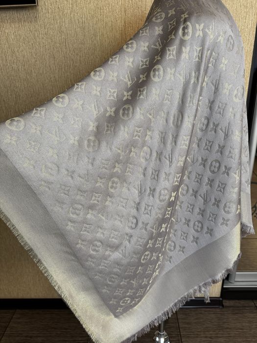 Вінтажний світло-ліловий палантин Louis Vuitton із суміші шовку, вовни