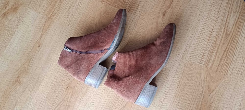 Buty rozm. 38 Ryłko