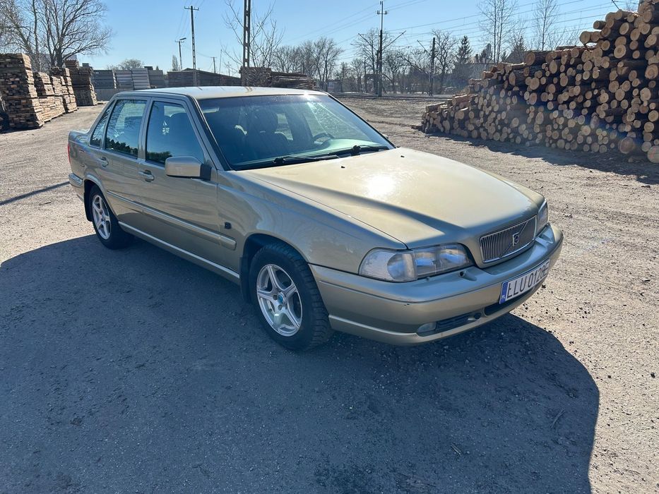 Volvo S70