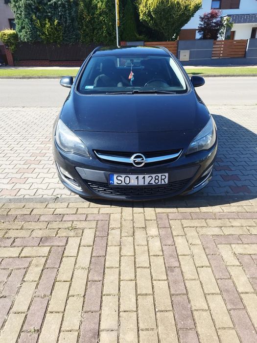 Opel Astra Opel Astra J 1.7cdti 110km, 4lata u mnie.Nowe sprzęgło